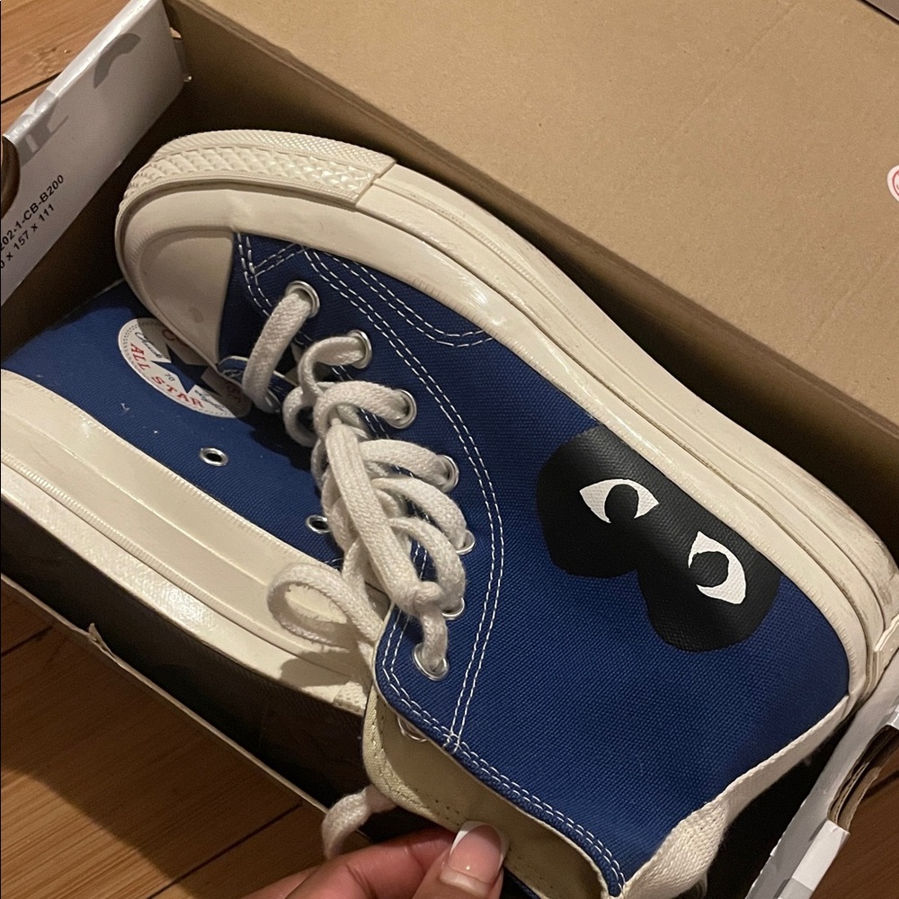 Blue Heart Converse